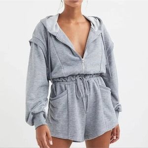 For Love And Lemons Ellie Romper Womens Medium Victoria's Secret Gray Jumpsuit